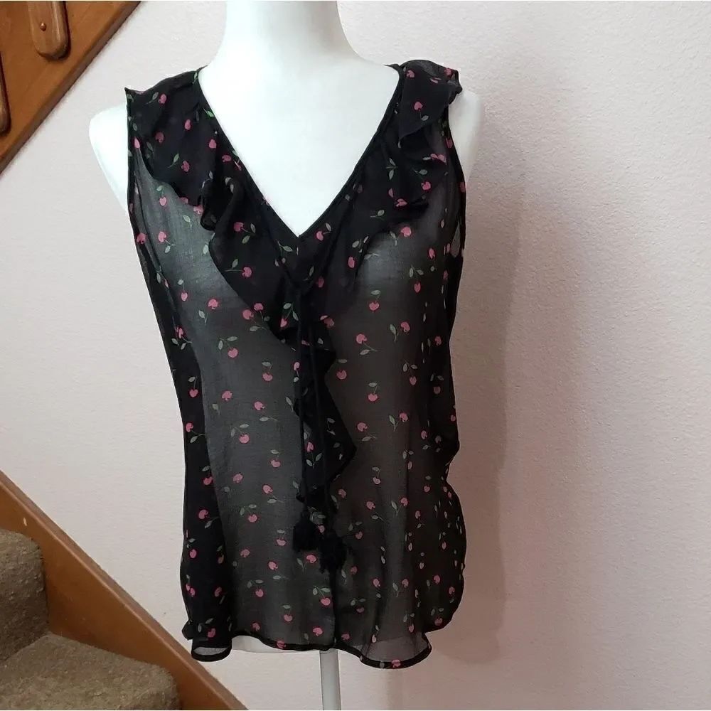 No boundaries sleeveless top, 11-13